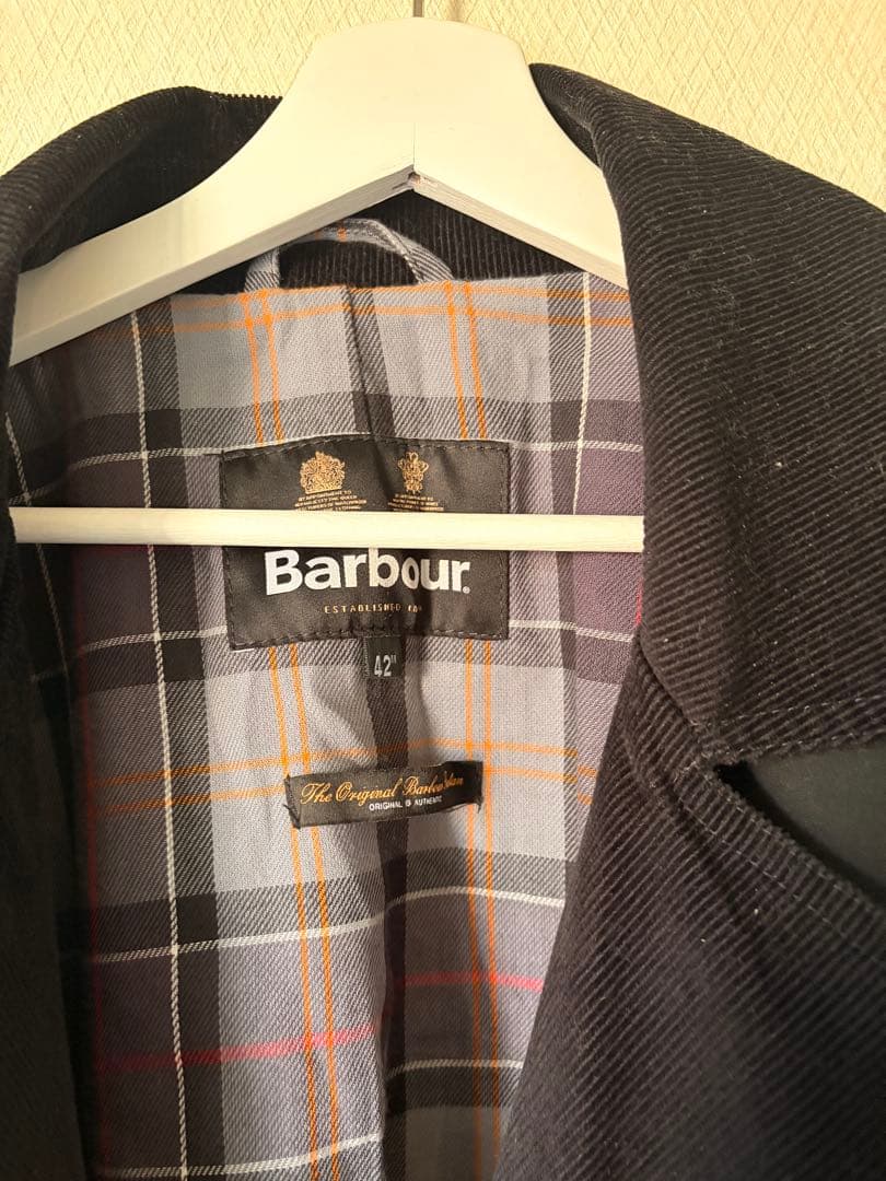 【Barbour バブアー】コート 42 ブラック系 裏地チェック