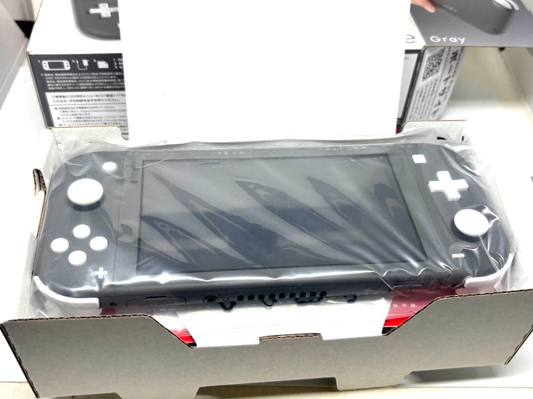 ほぼ未使用級！Nintendo Switch Lite グレー 本体 箱付