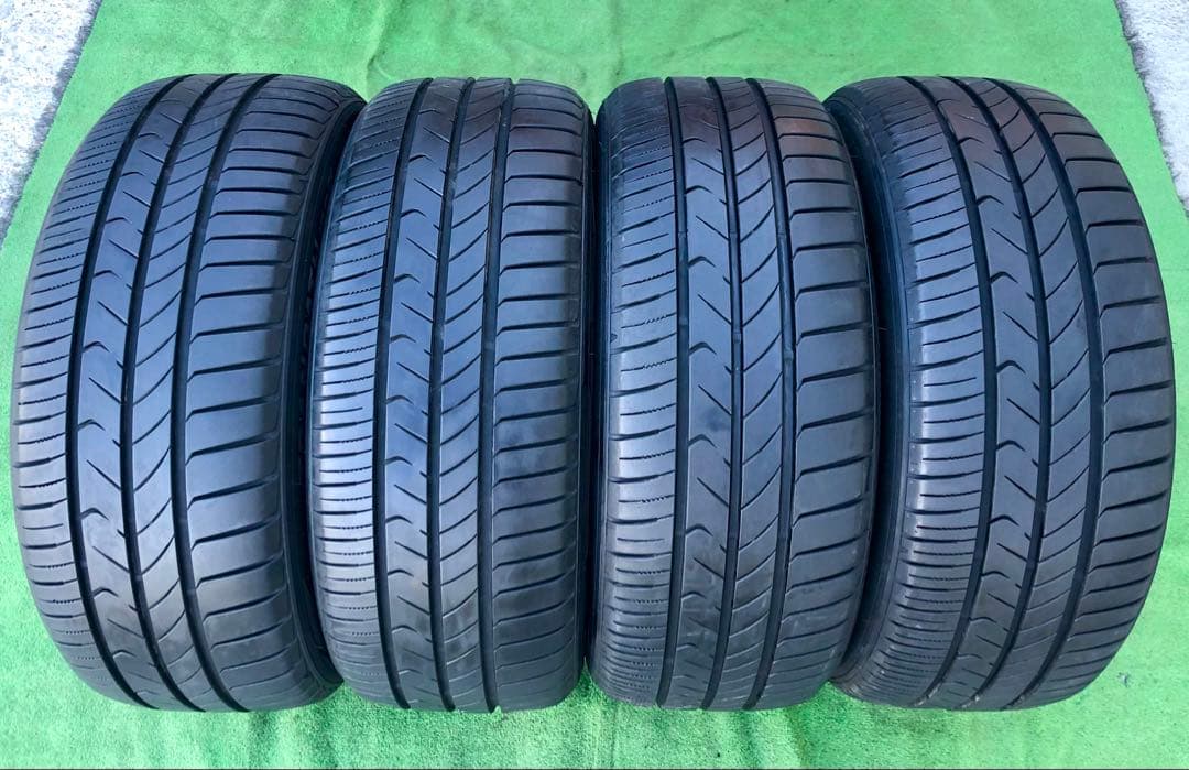 235/50 R18 TOYO TIRES TRANPATH ラジアルタイヤ