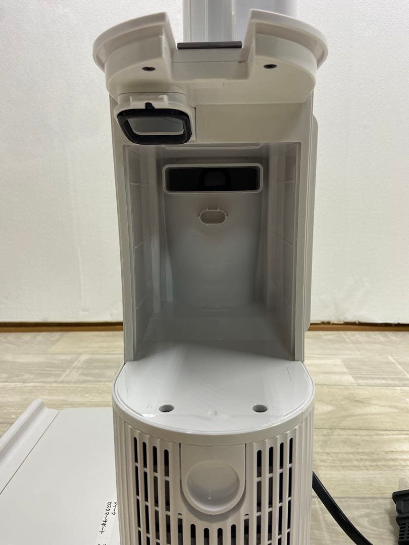 【極美品】シャーク コードレススティッククリーナー CS851-JMVAE