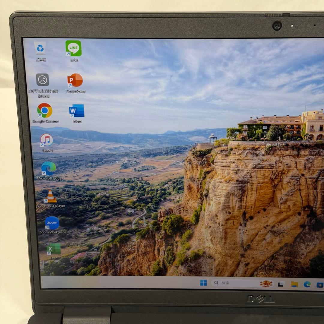 Windowsノート本体 10.Latitude3520 / i5-11/ 16G/ 512G