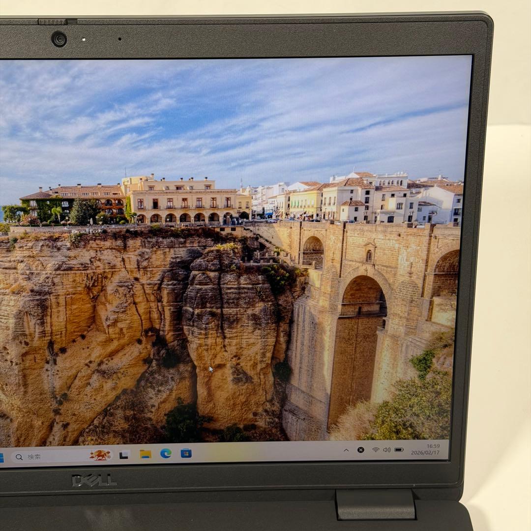 Windowsノート本体 10.Latitude3520 / i5-11/ 16G/ 512G