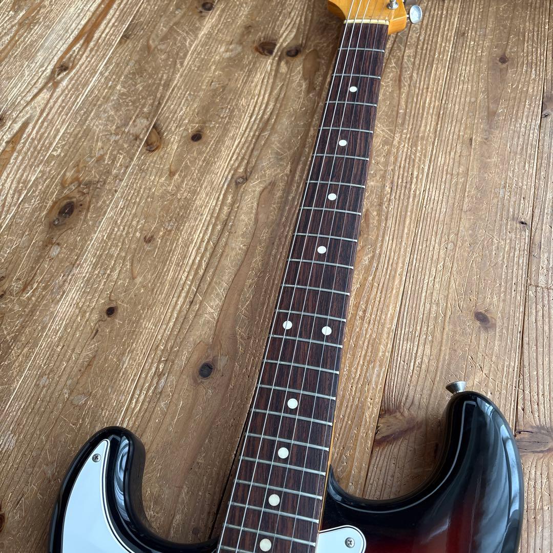 fender エレキギター　レフティ　左利き　右仕様！