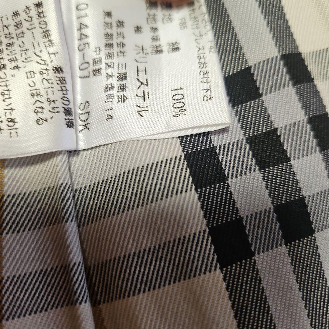 Burberry バーバリーブルーレーベル　ベージュ ショートトレンチコート