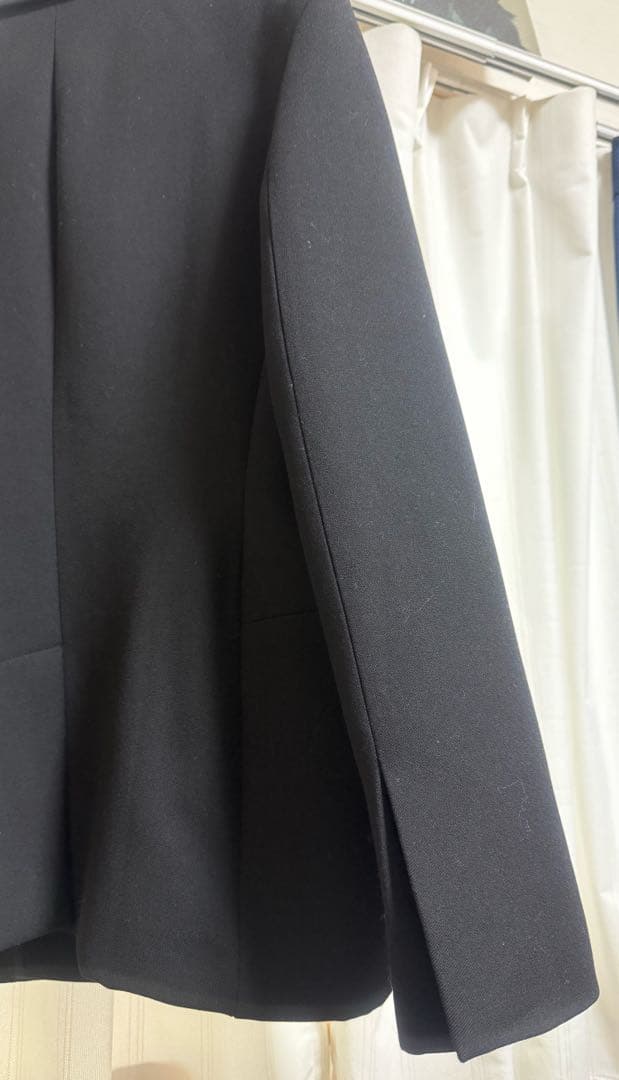 新品タグ付き　ZARA Collectionパデットショルダーテイラードブレザー