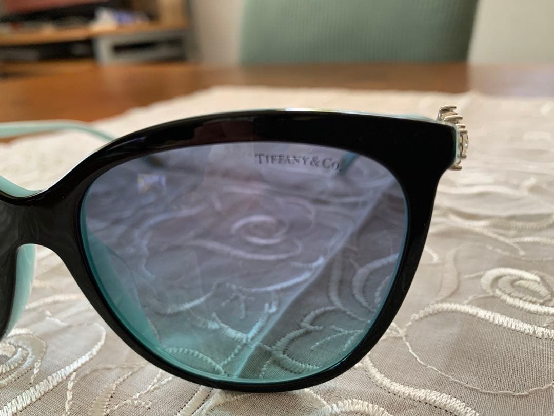 Tiffany & Co. ティファニーブルーサングラス