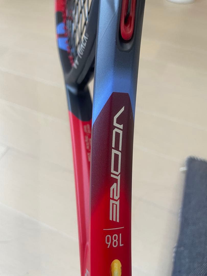 YONEX VCORE 98L テニスラケット　最終値下げ